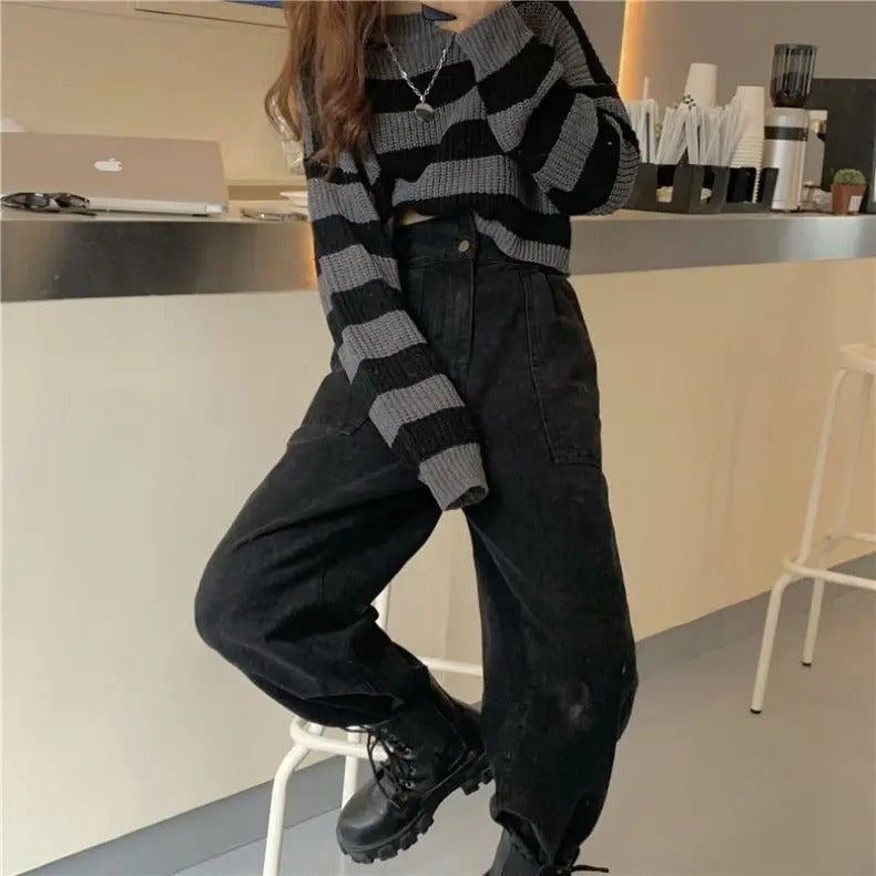 Kvinner vintage oversized genser i myk strikk. Romslig passform og langermet design for avslappet stil.