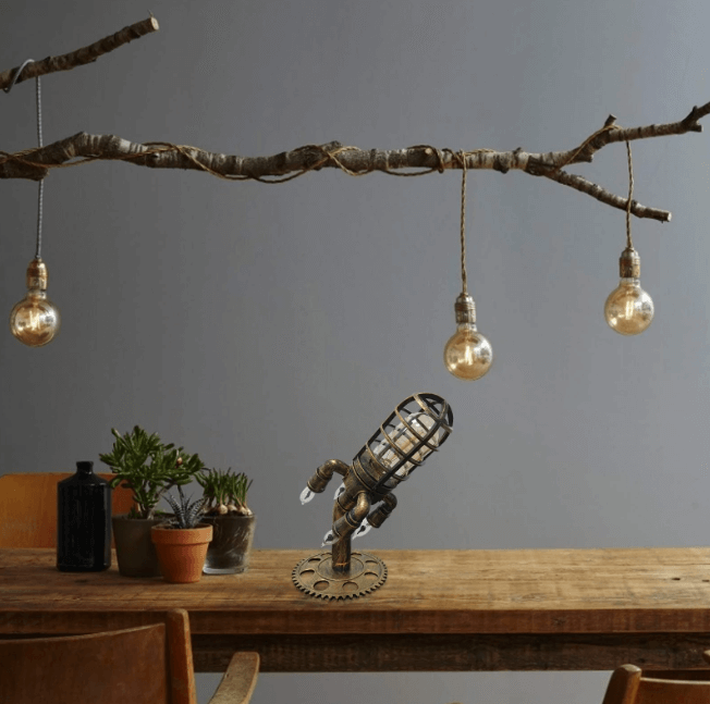 Retro LED-lampe, steampunk rakettlampe, industriell bordlampe for interiør.